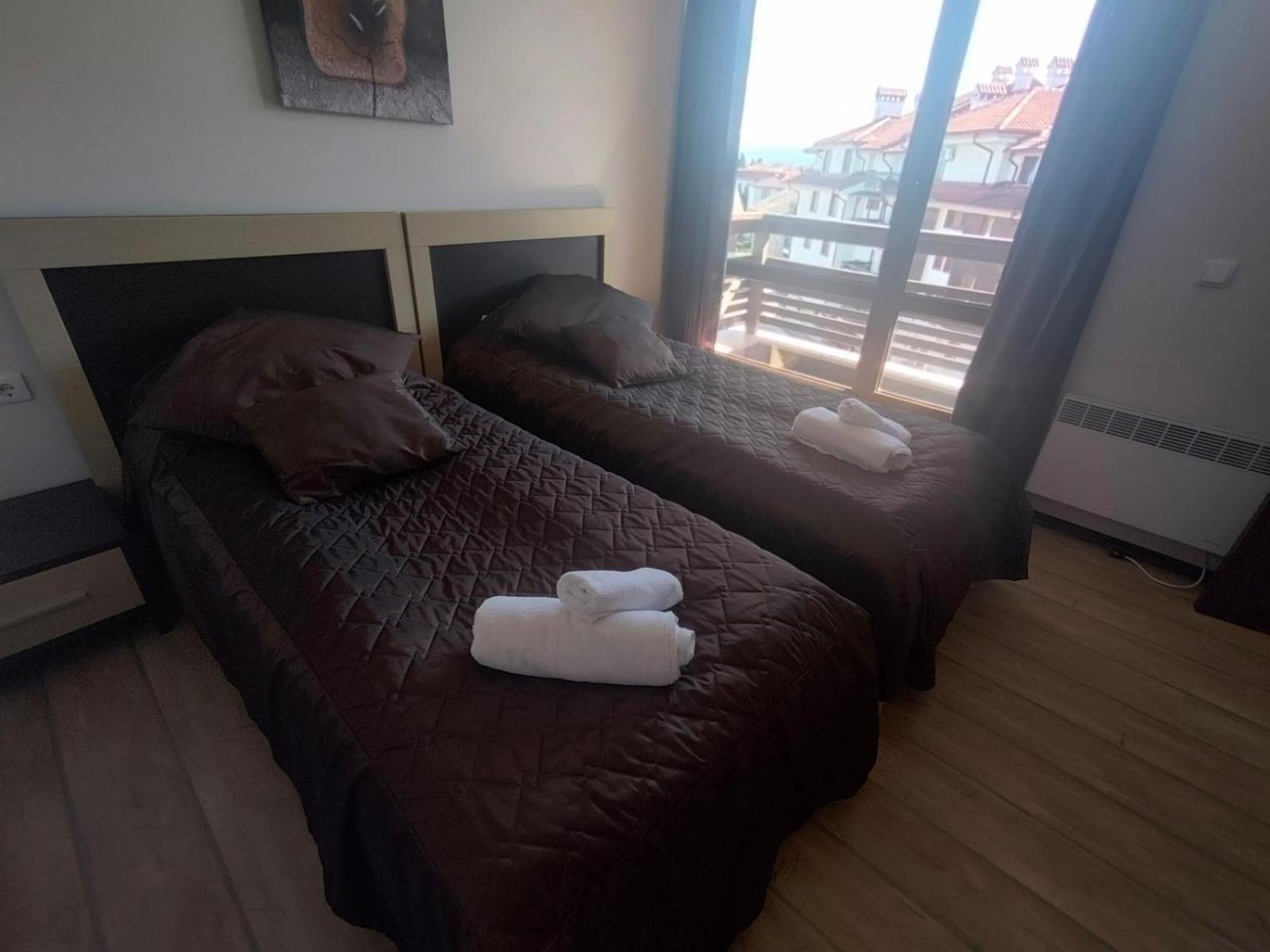 Alpine Lodge Bansko Apartments Exteriör bild