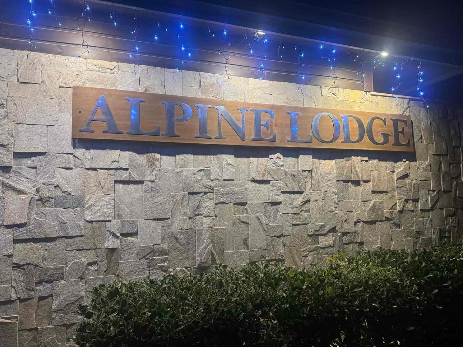 Alpine Lodge Bansko Apartments Exteriör bild